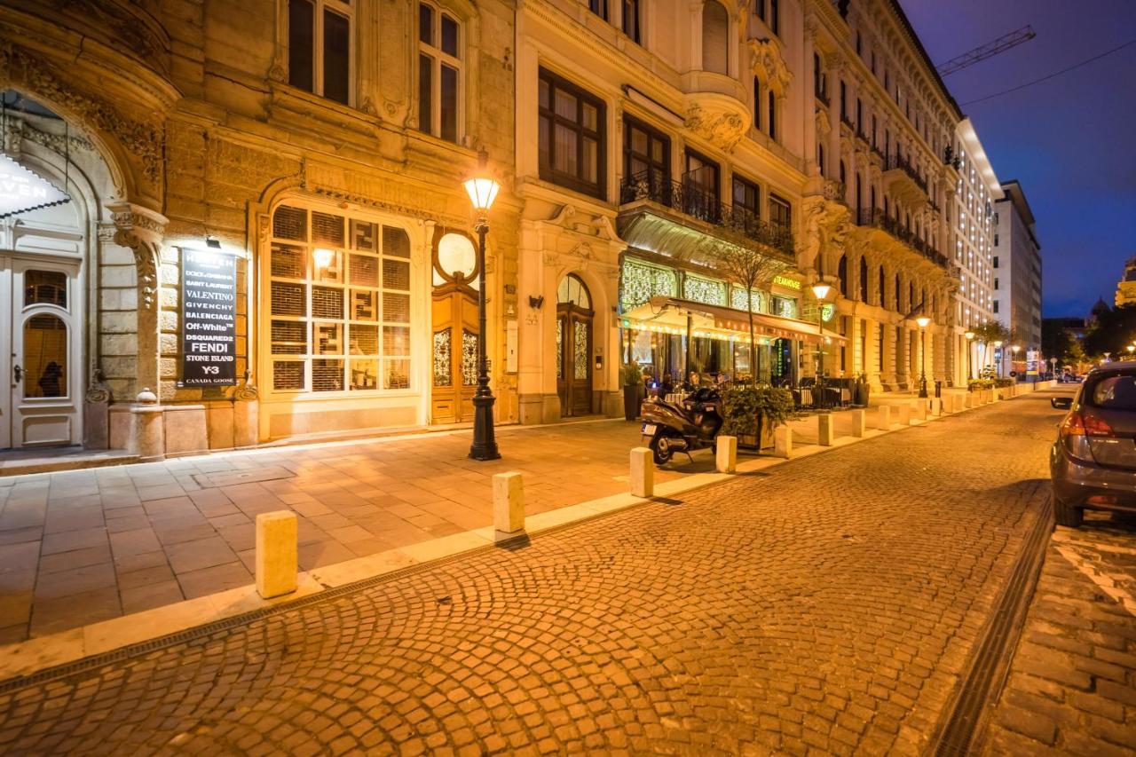 Basilika View Imperial Suite -Sas Street -Need Reservation For Free Parking Budapeste Exterior foto